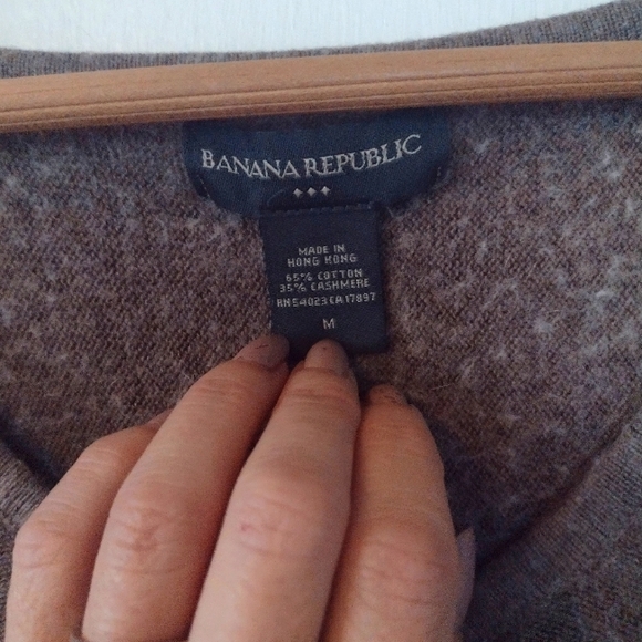 Banana Republic Cashmere Cotton Blend Sweater - Picture 8 of 9